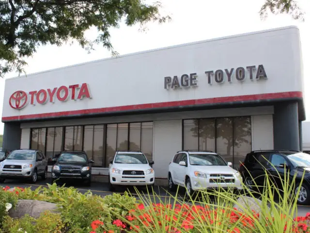 Page Toyota: Tổng Quan Về Lịch Sử, Mẫu Xe Và Xu Hướng Hiện Đại