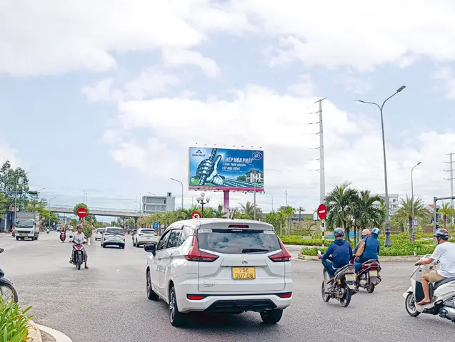 Pano Toyota: Khám Phá Các Mẫu Xe, Công Nghệ Và Trải Nghiệm Lái Đỉnh Cao