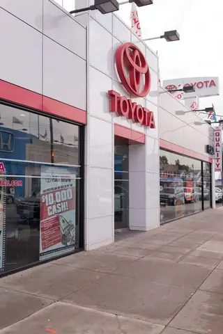 Plaza Toyota Brooklyn – Tổng Quan Về Cửa Hàng Ô Tô Đáng Tin Cậy Tại Brooklyn Plaza Toyota Brooklyn – Tổng Quan Về Cửa Hàng Ô Tô Đáng Tin Cậy Tại Brooklyn