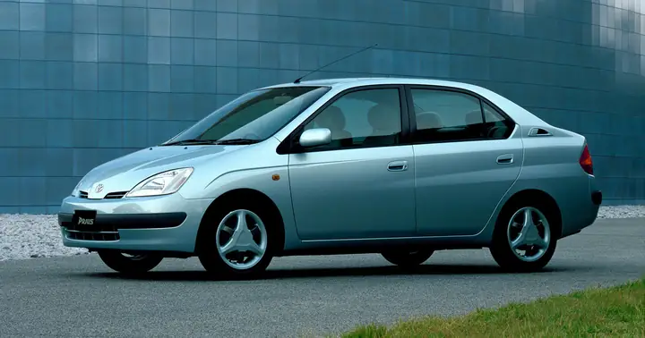 Prius Toyota 1997 – Tổng Quan Toàn Diện Về Mẫu Xe Hybrid Đầu Tiên Của Toyota Prius Toyota 1997 – Tổng Quan Toàn Diện Về Mẫu Xe Hybrid Đầu Tiên Của Toyota