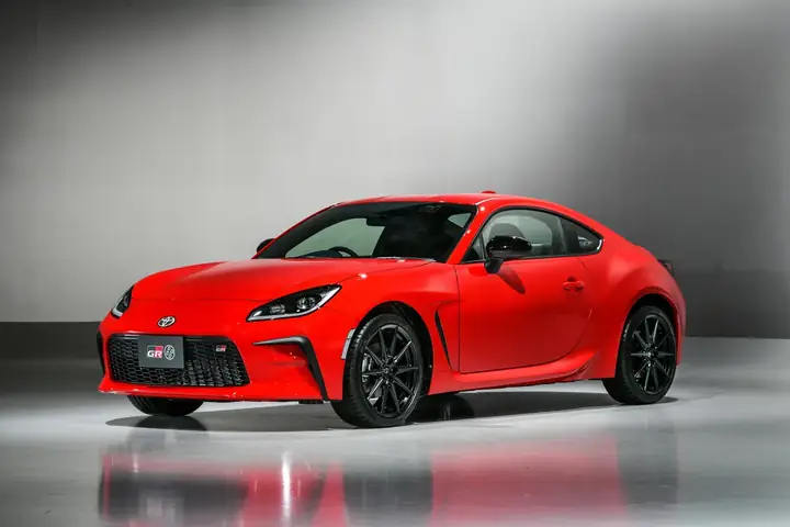 Red Car Toyota: Tất Cả Những Gì Bạn Cần Biết Red Car Toyota: Tất Cả Những Gì Bạn Cần Biết