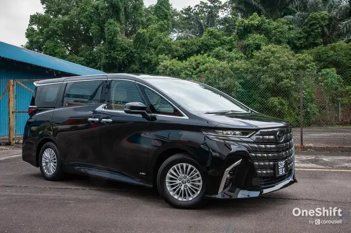 Review Toyota Alphard: Đánh Giá Chi Tiết Xe Sang Gia Đình Review Toyota Alphard: Đánh Giá Chi Tiết Xe Sang Gia Đình