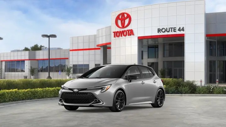 Route 44 Toyota: Hành Trình Đầy Cảm Hứng Của Một Chiếc Xe Đánh Thức Tình Yêu Động Route 44 Toyota: Hành Trình Đầy Cảm Hứng Của Một Chiếc Xe Đánh Thức Tình Yêu Động