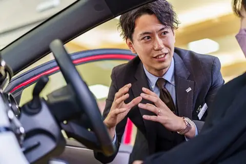 Sales Toyota: Hướng Dẫn Tăng Doanh Số Bán Xe Hiệu Quả Cho Đại Lý
