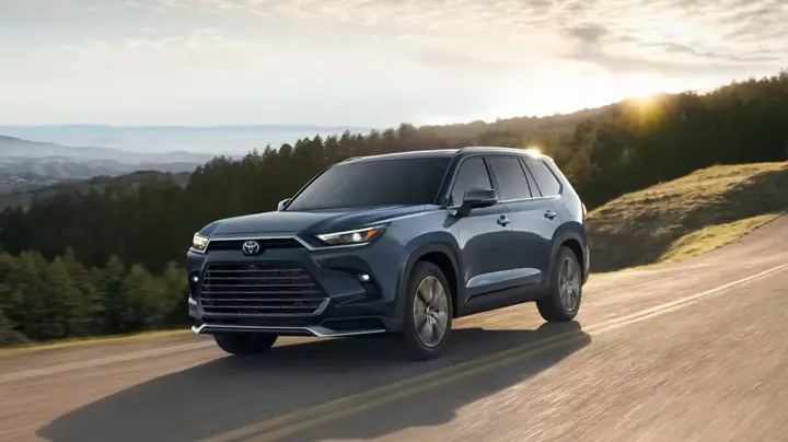 Sansone Toyota – Tổng Quan Về Đại Lý, Dịch Vụ Và Ưu Điểm Cho Người Mua Xe