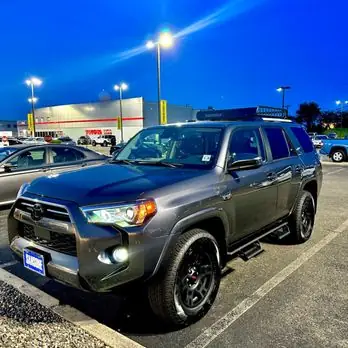 Sansone Toyota – Tổng Quan Về Đại Lý, Dịch Vụ Và Ưu Điểm Cho Người Mua Xe