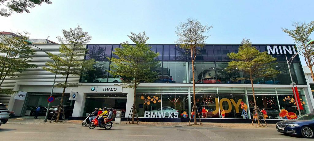 Showroom BMW: Trải Nghiệm Đẳng Cấp Xe Hơi Đức Tại Việt Nam 2 showroom bmw - Hình 4
