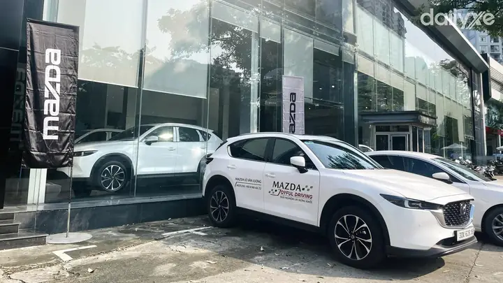 Showroom Mazda 68 Lê Văn Lương Hà Nội: Điểm Đến Lý Tưởng Cho Người Yêu Xe Mazda
