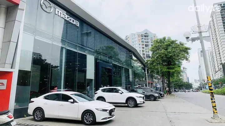 Showroom Mazda 68 Lê Văn Lương Hà Nội: Điểm Đến Lý Tưởng Cho Người Yêu Xe Mazda
