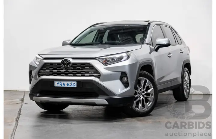 Silver Toyota Rav4 – Tổng Quan Chi Tiết Về Phiên Bản Màu Bạc