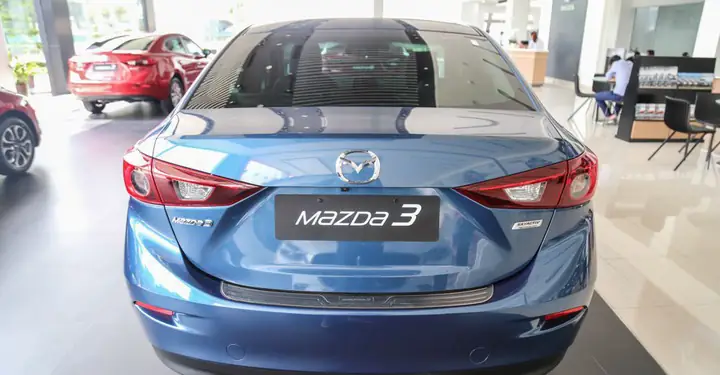 So Sánh Ford Focus Hatchback Và Mazda 2 Hatchback: Đâu Là Lựa Chọn Tối Ưu Cho Bạn?