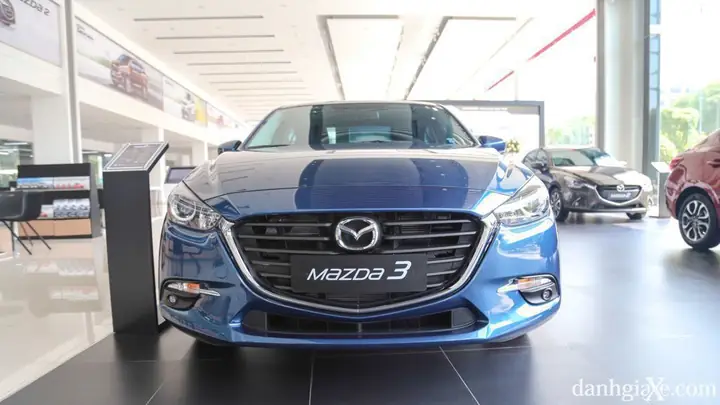 So Sánh Kia Cerato 2019 Và Mazda 2 2019: Lựa Chọn Nào Phù Hợp Với Bạn?