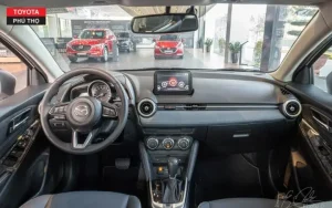 So Sánh Nội Thất Toyota Vios Và Mazda 2: Lựa Chọn Nào Phù Hợp Với Bạn?