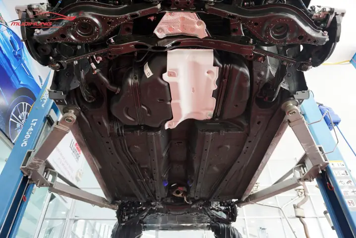 Sơn Phủ Gầm Xe Hơi Mazda Nguyễn Trãi: Bảo Vệ Toàn Diện Cho Xế Yêu