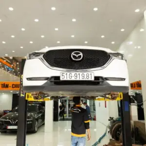Sơn Phủ Gầm Xe Hơi Mazda Nguyễn Trãi: Bảo Vệ Toàn Diện Cho Xế Yêu