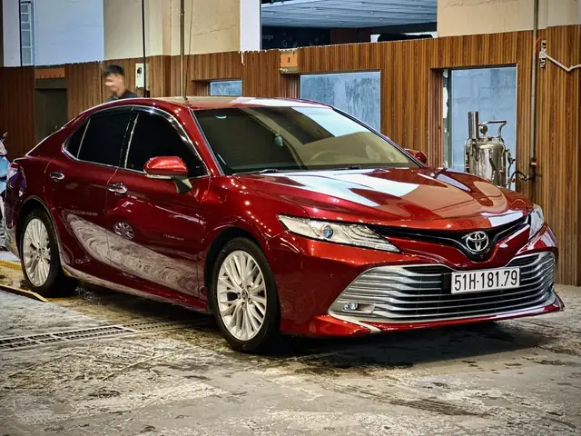 Sơn Toyota Là Gì? Tìm Hiểu Toàn Diện Về Loại Sơn Ô Tô Uy Tín Và Cách Lựa Chọn