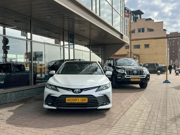 Street Toyota: Khám Phá Xu Hướng Xe Hơi Đô Thị Của Toyota Và Cách Tận Dụng Tối Đa
