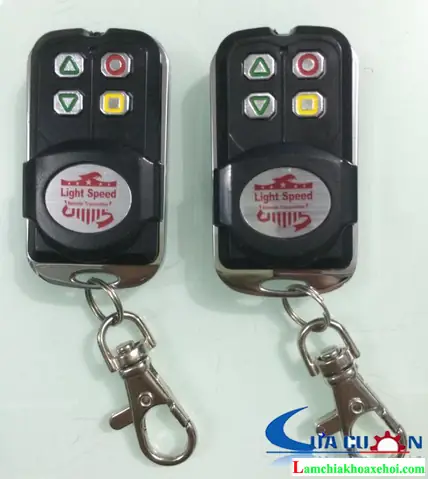 Hướng Dẫn Chi Tiết Cách Sửa Ổ Khóa Khởi Động Xe Mazda 323 Khi Gặp Sự Cố