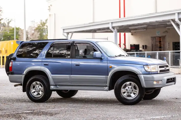 Surf Toyota: Khám Phá Dòng Xe Đa Năng Cho Chuyến Đi Biển Surf Toyota: Khám Phá Dòng Xe Đa Năng Cho Chuyến Đi Biển
