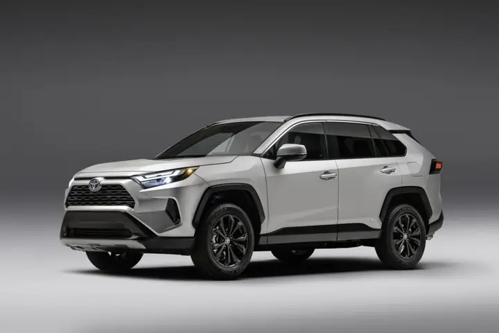 Suv Toyota Rav4 – Tất Cả Những Thông Tin Cần Biết Cho Người Mua Thông Minh