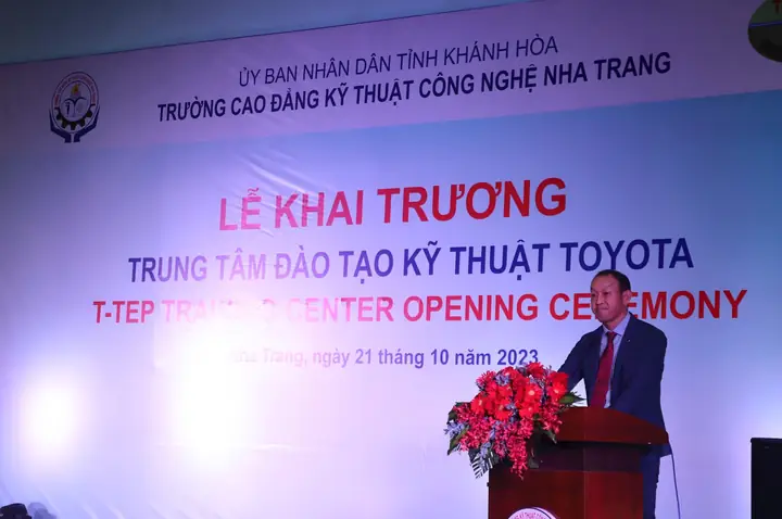 T Ép Toyota – Hướng Dẫn Toàn Diện Về Các Loại T Ép, Chức Năng Và Cách Lựa Chọn T Ép Toyota – Hướng Dẫn Toàn Diện Về Các Loại T Ép, Chức Năng Và Cách Lựa Chọn
