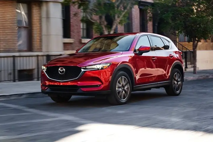 Tại Sao Mazda Việt Nam Hiếm Thấy Phiên Bản Màu Đỏ? Khám Phá Lý Do Đằng Sau