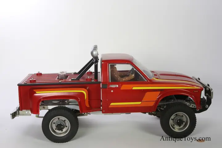 Tamiya Toyota Hilux: Hướng Dẫn Chi Tiết Mô Hình Và Lắp Ráp Tamiya Toyota Hilux: Hướng Dẫn Chi Tiết Mô Hình Và Lắp Ráp