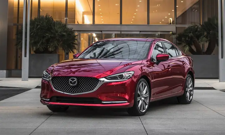 Thuê Xe Tự Lái Cần Thơ: Mazda 6 – Lựa Chọn Sang Trọng Cho Mọi Hành Trình