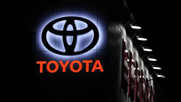 Thương Hiệu Toyota: Hành Trình Vươn Tầm Toàn Cầu Và Tầm Ảnh Hưởng Đến Ngành Công Nghiệp Ô Tô Thương Hiệu Toyota: Hành Trình Vươn Tầm Toàn Cầu Và Tầm Ảnh Hưởng Đến Ngành Công Nghiệp Ô Tô