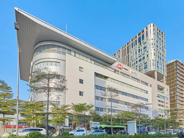 Tòa Nhà Toyota: Tổng Quan Về Kiến Trúc, Công Năng Và Tầm Ảnh Hưởng