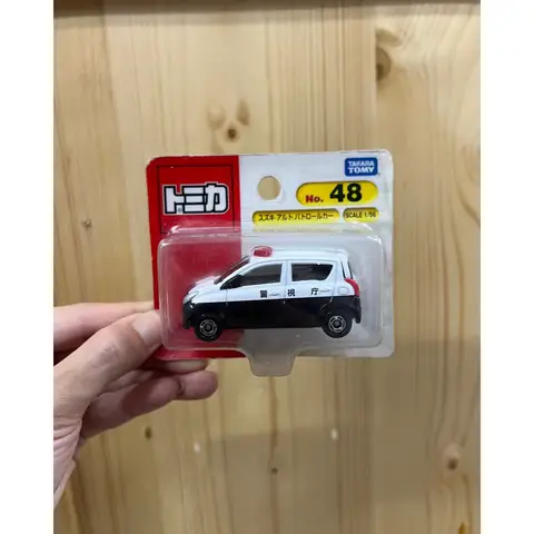 Tomica Toyota Vellfire – Tất Cả Những Gì Bạn Cần Biết Về Mô Hình Mini Xe Đa Năng