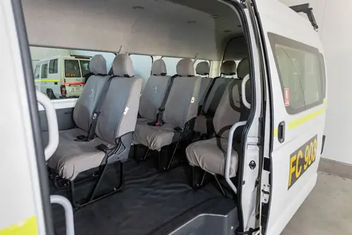 Toyota 12 Seater: Lựa Chọn Hoàn Hảo Cho Gia Đình, Doanh Nghiệp Và Những Chuyến Đi Đầy Ấn Tượng