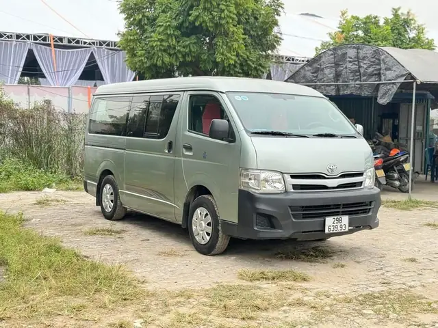 Toyota 16 Chỗ: Tổng Quan Và Lựa Chọn Phù Hợp Cho Gia Đình Và Doanh Nghiệp