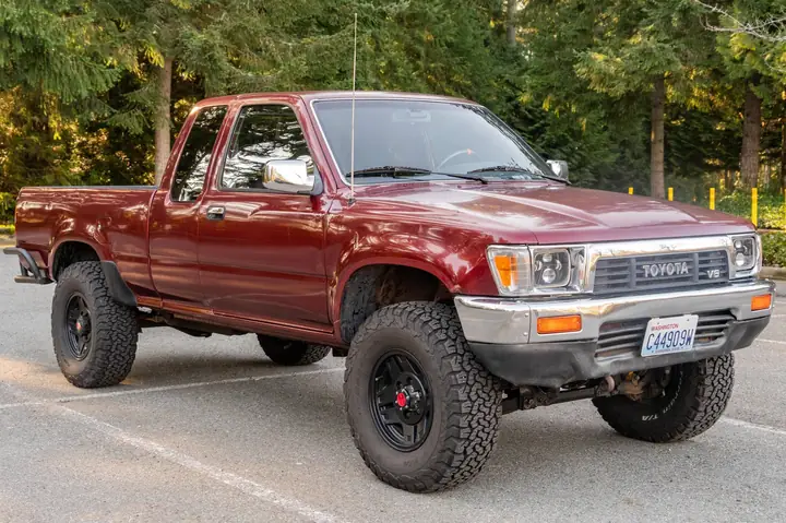 Toyota 1990: Lịch Sử, Mẫu Xe, Và Di Sản Của Hãng Ô Tô Nhật Bản