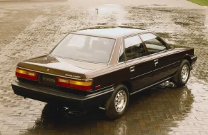 Toyota 1990: Lịch Sử, Mẫu Xe, Và Di Sản Của Hãng Ô Tô Nhật Bản
