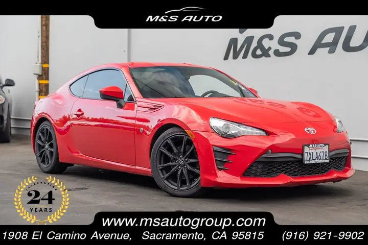 Toyota 2 Door: Các Mẫu Xe Hai Cửa Của Toyota Và Những Điểm Nổi Bật Toyota 2 Door: Các Mẫu Xe Hai Cửa Của Toyota Và Những Điểm Nổi Bật