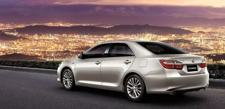 Toyota 2.5 Q: Đánh Giá Chi Tiết Động Cơ Và Tính Năng Toyota 2.5 Q: Đánh Giá Chi Tiết Động Cơ Và Tính Năng