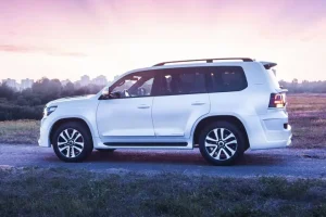 Toyota 200: Tổng Quan Và Những Điểm Cần Biết