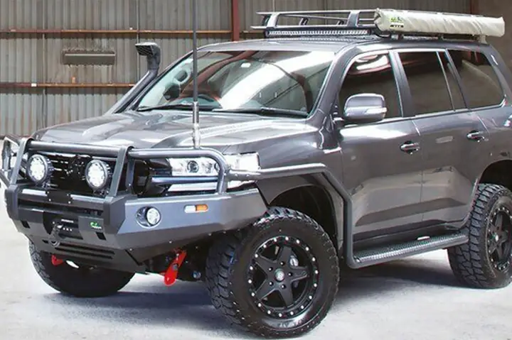 Toyota 200 Series – Tổng Quan, Tính Năng Và Lý Do Nên Quan Tâm