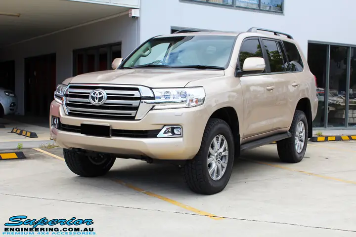 Toyota 200 Series – Tổng Quan, Tính Năng Và Lý Do Nên Quan Tâm