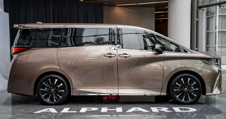 Toyota 24 Là Gì? Tổng Quan Chi Tiết Về Dòng Xe Và Các Tính Năng Nổi Bật