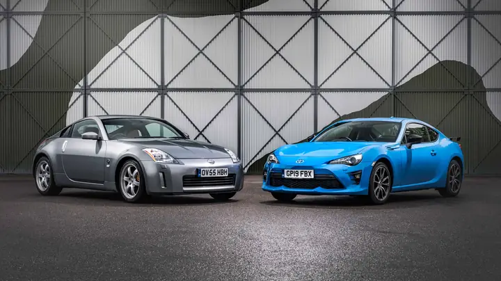 Toyota 350z Là Gì? Tìm Hiểu Đầy Đủ Về Mẫu Xe Thể Thao