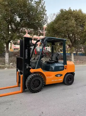 Toyota 3t Là Gì? Tổng Quan Chi Tiết Về Dòng Xe Tải Nhẹ Của Toyota