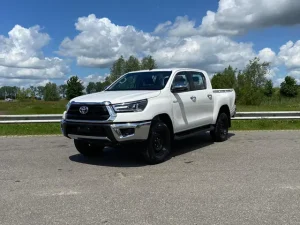 Toyota 4x4: Tổng Quan Về Dòng Xe Đa Địa Hình Của Toyota Và Những Điểm Cần Biết