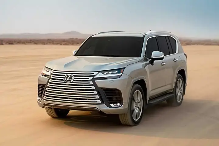 Toyota 570 Là Gì? Tổng Quan Chi Tiết Về Dòng Xe Tải Đa Năng