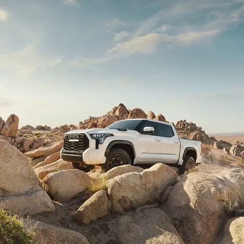Toyota 780b Là Gì? Tổng Quan Chi Tiết Về Động Cơ Và Ứng Dụng