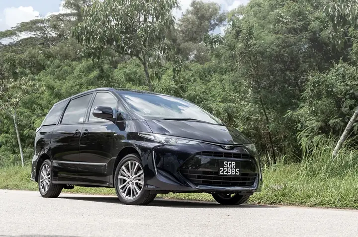 Toyota Aeras Là Gì? Tổng Quan Chi Tiết Về Mẫu Xe Mới Của Toyota