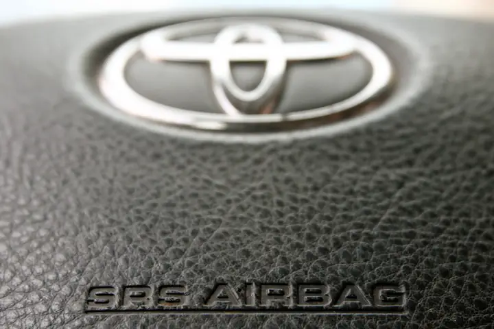 Toyota Airbag: Cách Hoạt Động, Lợi Ích Và Bảo Trì An Toàn
