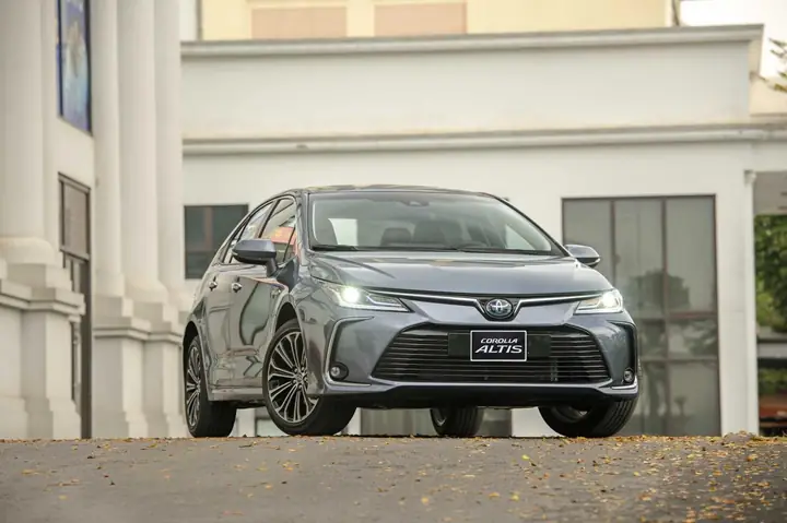 Toyota Alatic – Tất Tần Từ Những Điều Cần Biết Về Dòng Xe Hơi Mới Của Toyota Toyota Alatic – Tất Tần Từ Những Điều Cần Biết Về Dòng Xe Hơi Mới Của Toyota