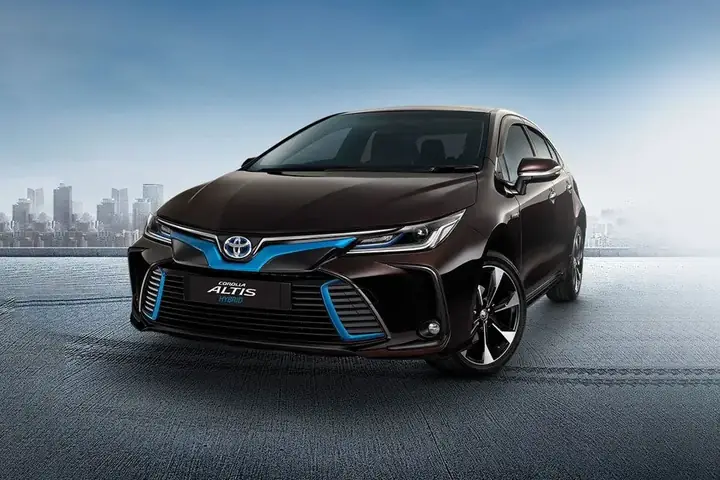 Toyota Altis Sport – Tổng Quan Chi Tiết Về Phiên Bản Thể Thao Của Corolla Nhật Bản Toyota Altis Sport – Tổng Quan Chi Tiết Về Phiên Bản Thể Thao Của Corolla Nhật Bản